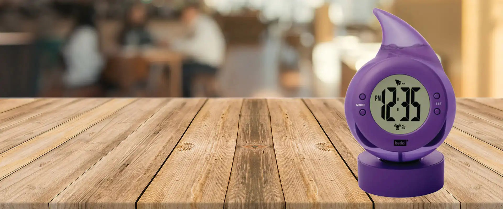 Drop Clock On Table Banner